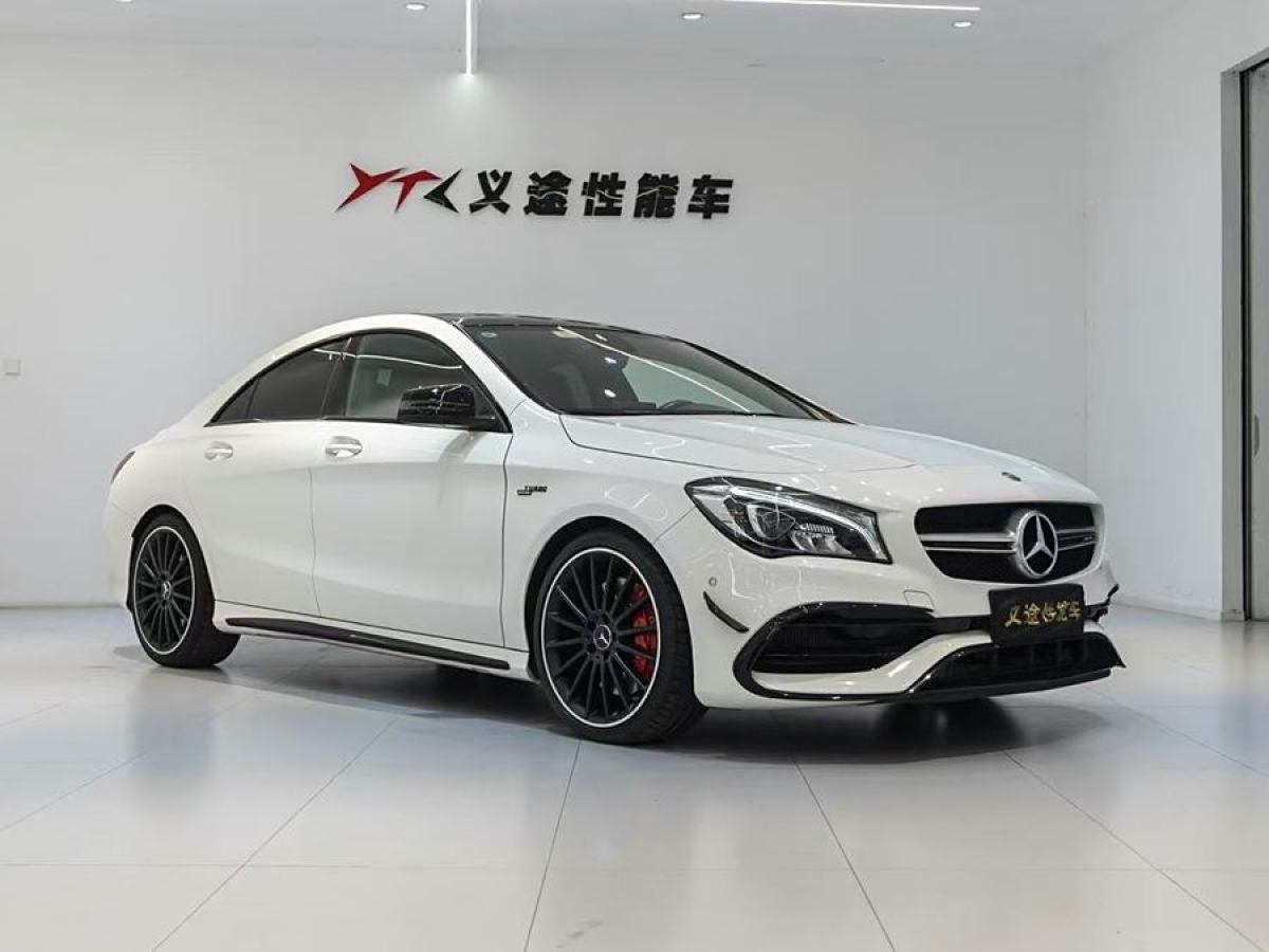 奔馳 奔馳CLA級(jí)AMG  2017款 改款 AMG CLA 45 4MATIC圖片