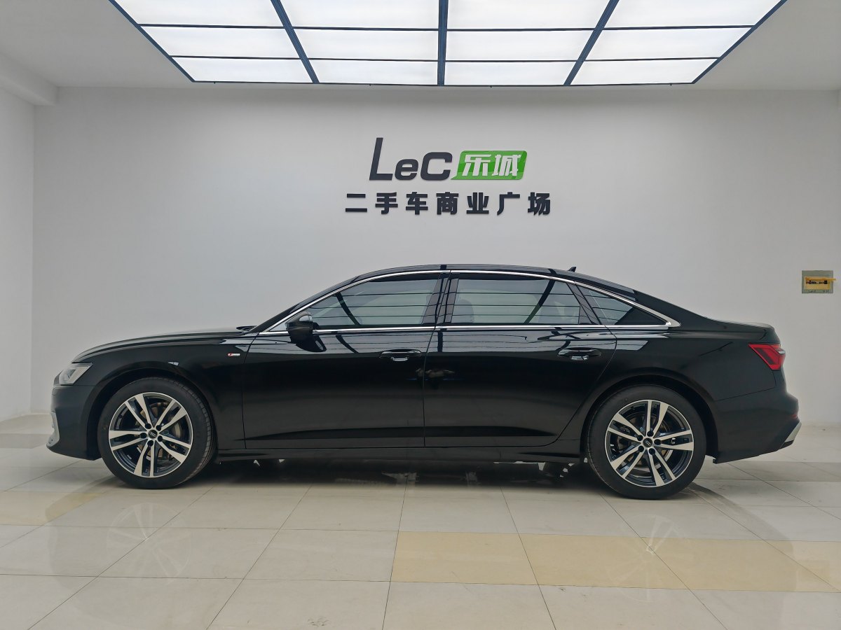 奧迪 奧迪A6L  2023款 改款 40 TFSI 豪華動(dòng)感型圖片