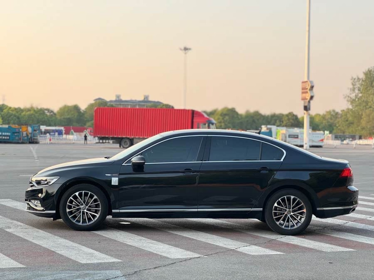 大眾 邁騰  2020款 330TSI DSG 豪華型圖片