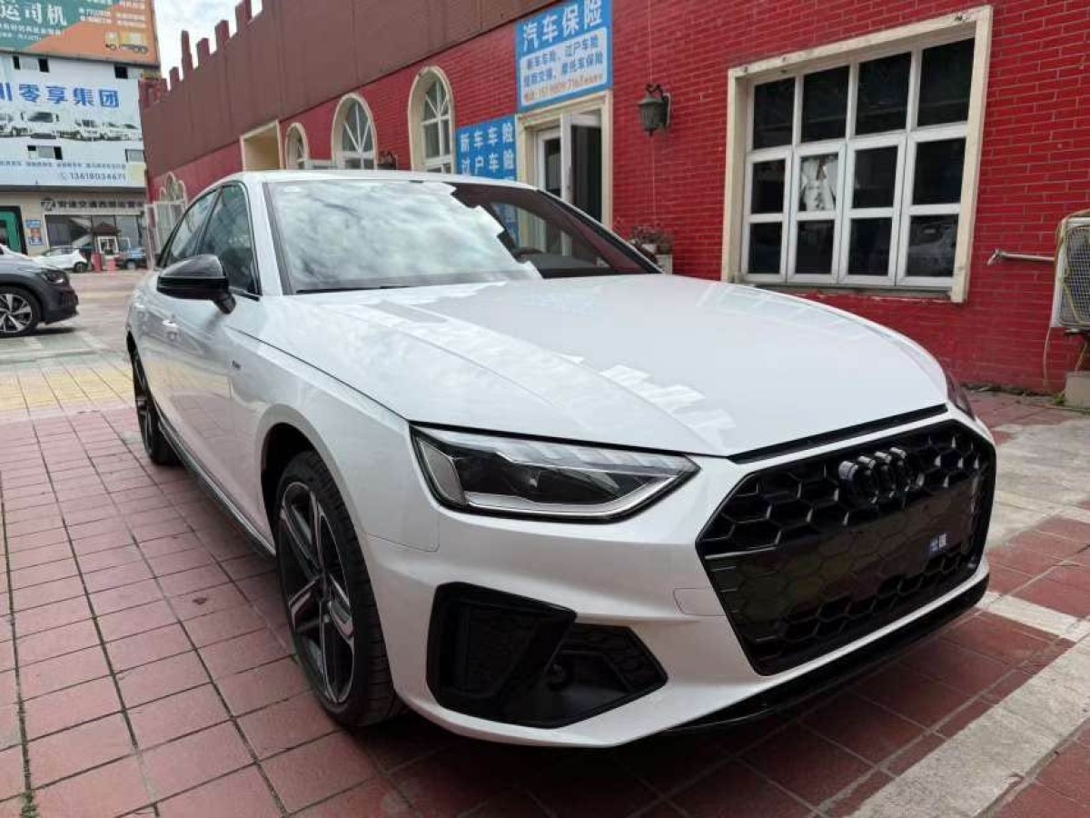 奧迪 奧迪A4L  2024款 40 TFSI 豪華動感型圖片