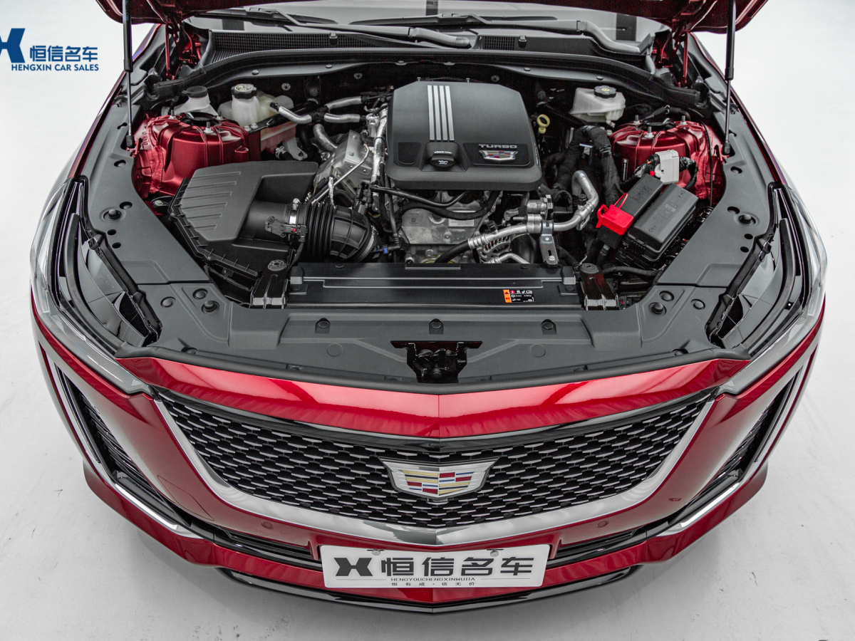 2022年8月凱迪拉克 CT5  2023款 28T 豪華型（標(biāo)準(zhǔn)版）