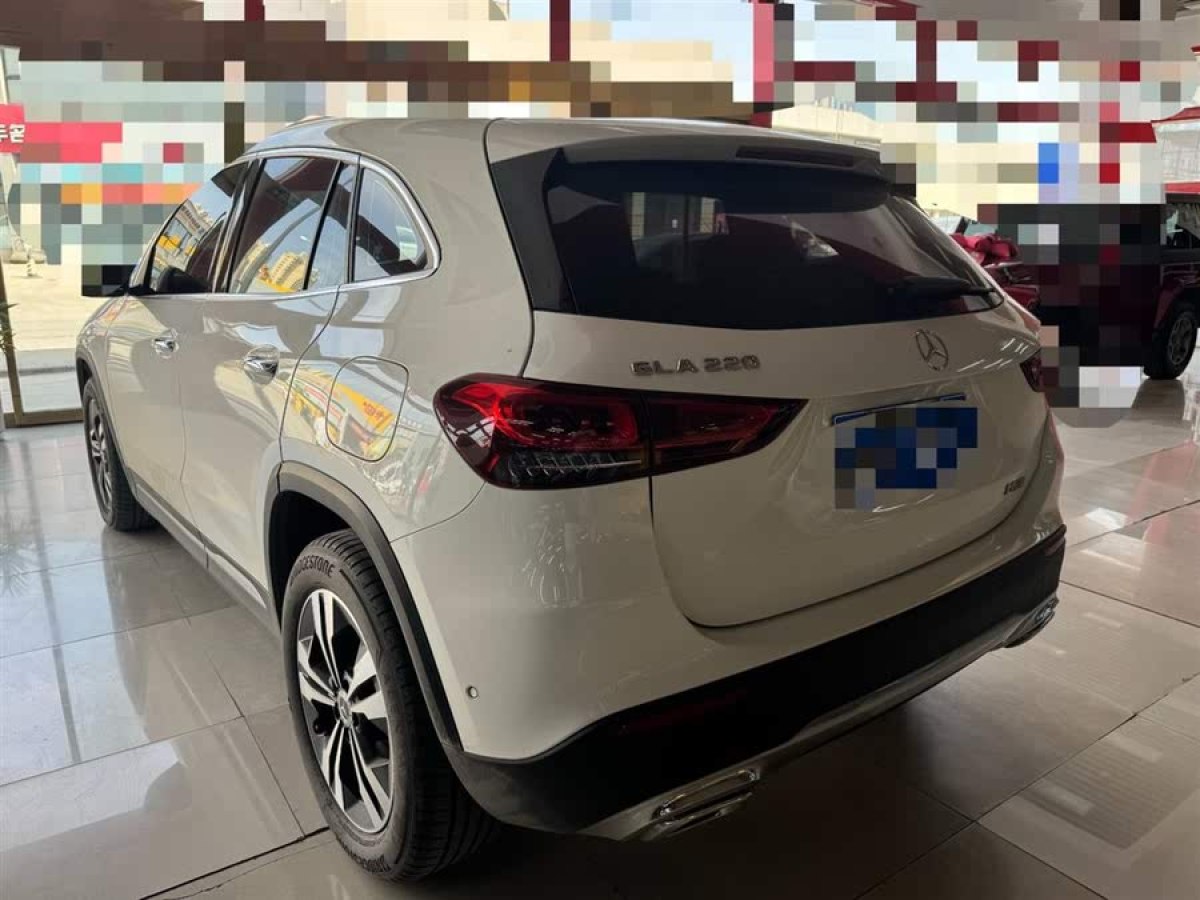 奔馳 奔馳GLA  2022款 GLA 220圖片