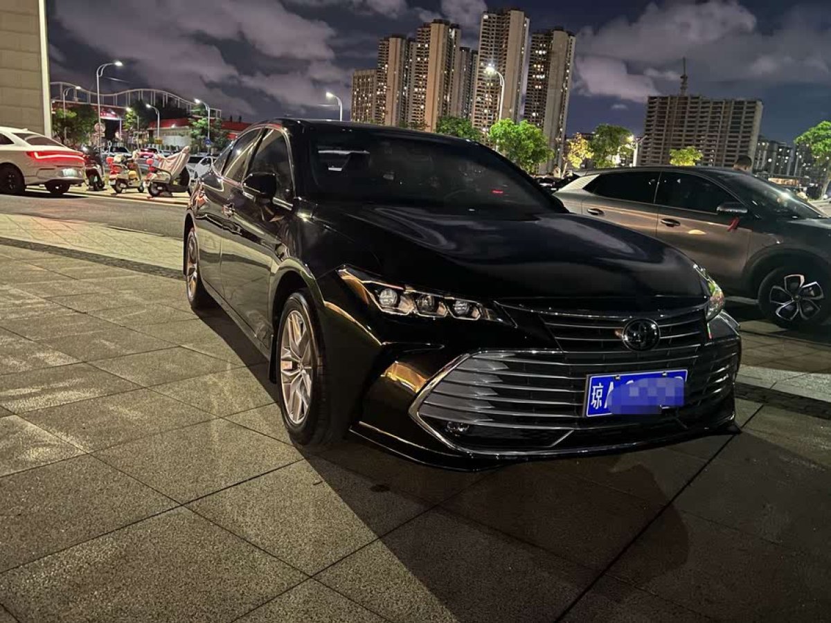 豐田 亞洲龍  2019款 2.0L 豪華版圖片