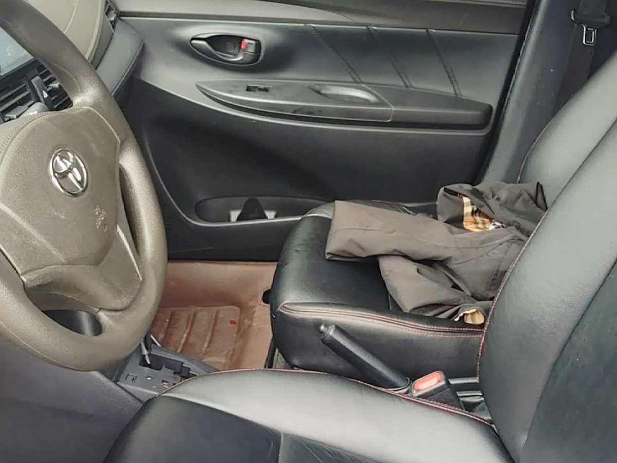 丰田 威驰  2014款 1.3L 自动智尚版图片