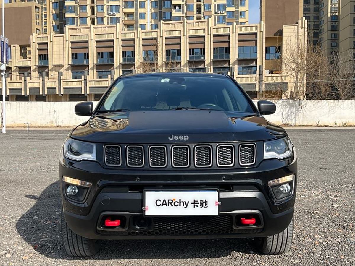 Jeep 指南者  2017款 200TS 自動(dòng)高性能四驅(qū)版圖片