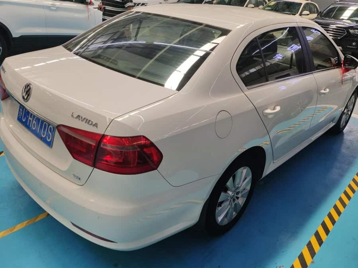 大眾 朗逸  2013款 改款 1.4TSI DSG舒適版圖片