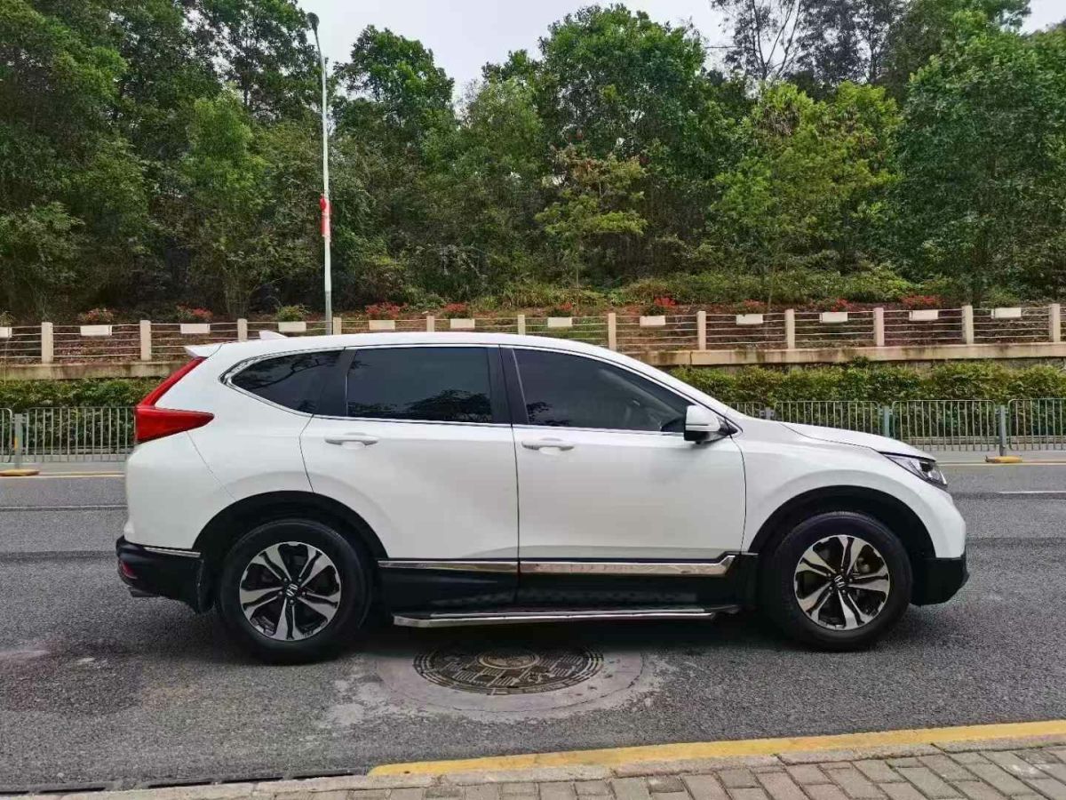 本田 CR-V  2020款 240TURBO 手動兩驅(qū)經(jīng)典版圖片