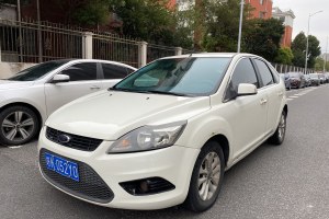 ?？怂?福特 兩廂經(jīng)典 1.8L 自動基本型