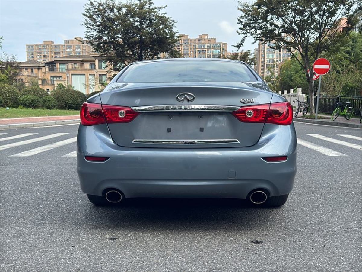 英菲尼迪 Q50L  2015款 2.0T 舒適版圖片