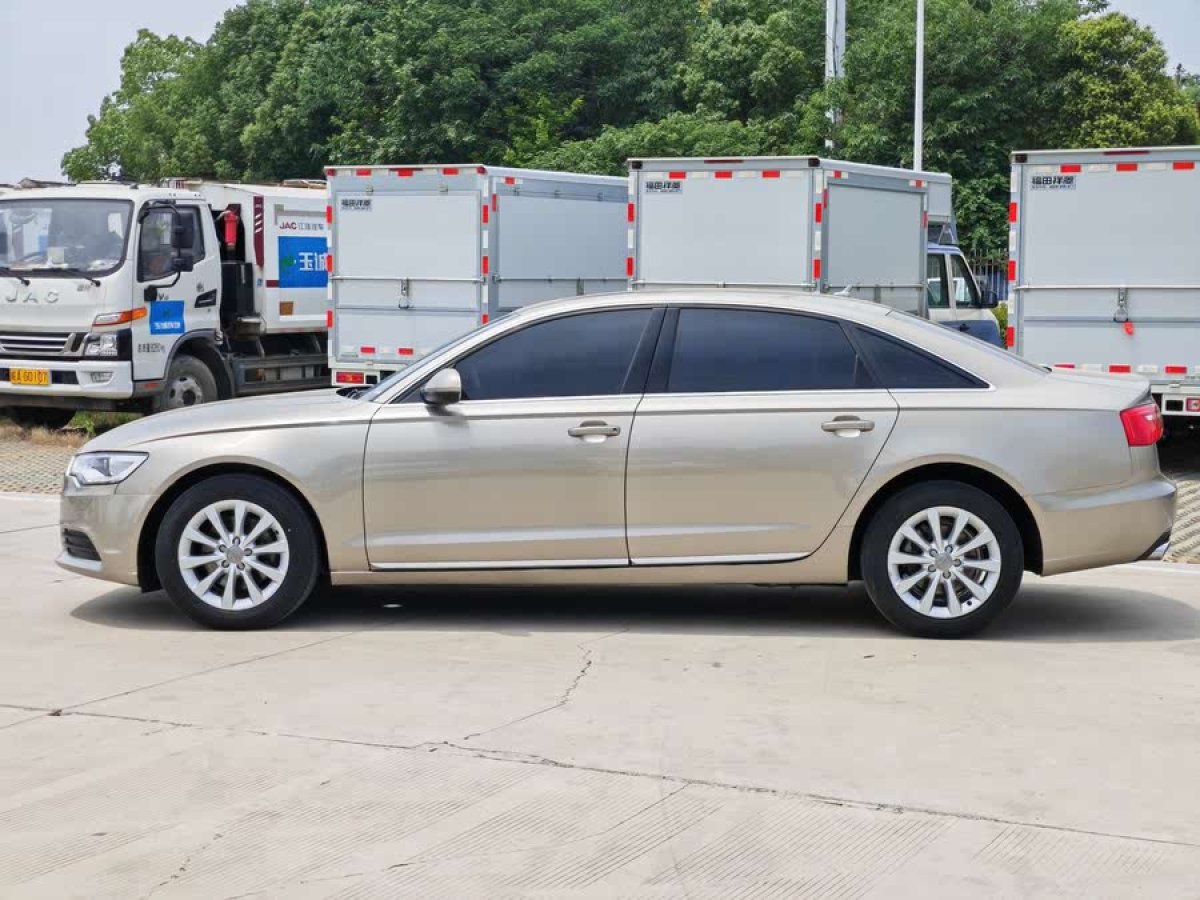 奧迪 奧迪A6L  2015款 TFSI 百萬(wàn)紀(jì)念智領(lǐng)型圖片