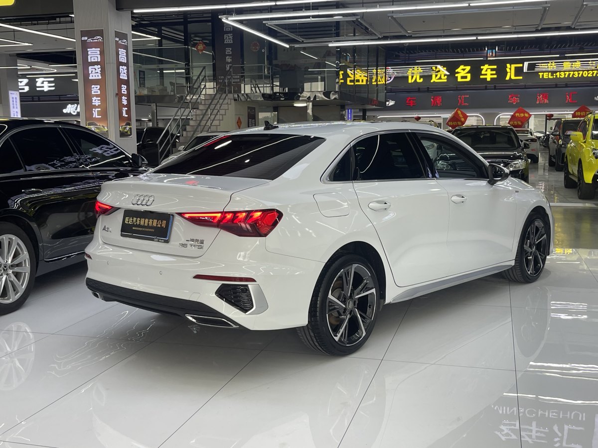 2021年6月奧迪 奧迪A3  2021款 A3L Limousine 35 TFSI 時尚運動型