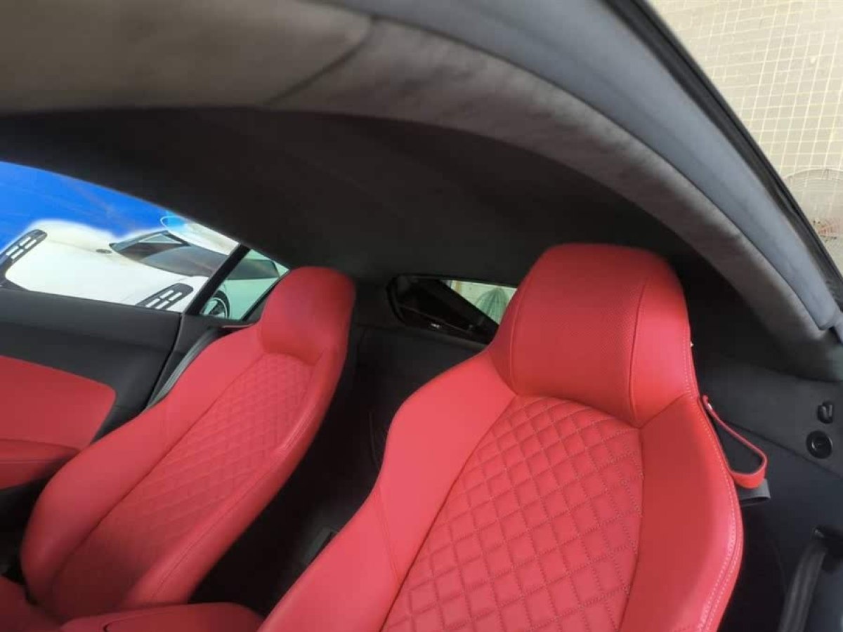 奧迪 奧迪R8  2022款 V10 Coupe performance圖片