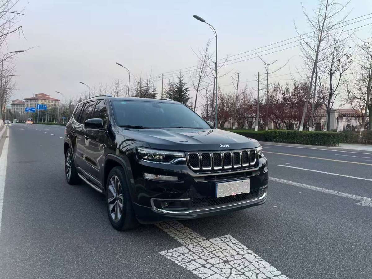 Jeep 大指揮官  2021款 2.0T 四驅(qū)80周年紀(jì)念版圖片