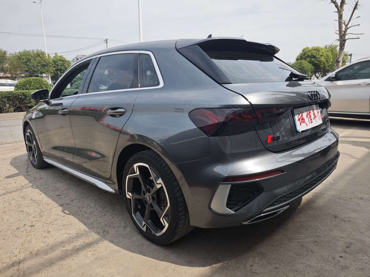 奧迪 奧迪A3  2024款 Sportback 35 TFSI 豪華運(yùn)動(dòng)型圖片
