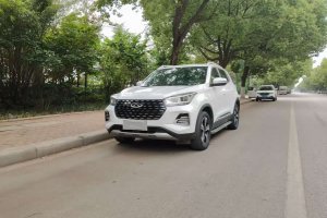 瑞虎5x 奇瑞 超級(jí)英雄版 1.5T CVT尊貴型