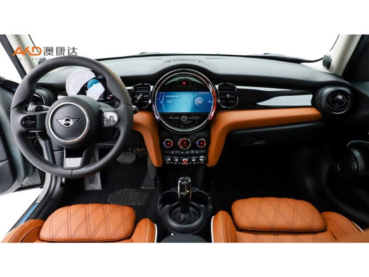 MINI MINI  2023款 2.0T COOPER S 藝術(shù)家 五門版圖片