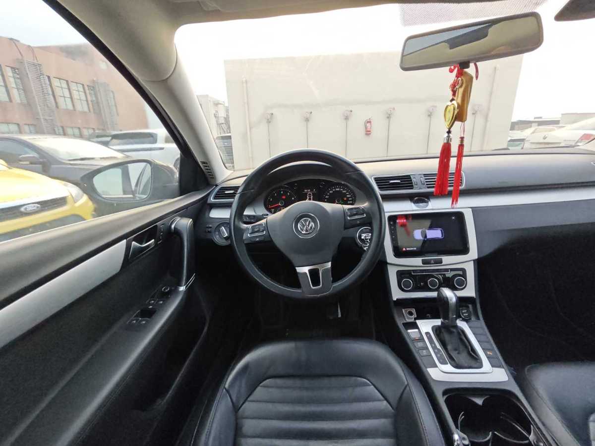 大眾 邁騰  2013款 1.8TSI 領(lǐng)先型圖片