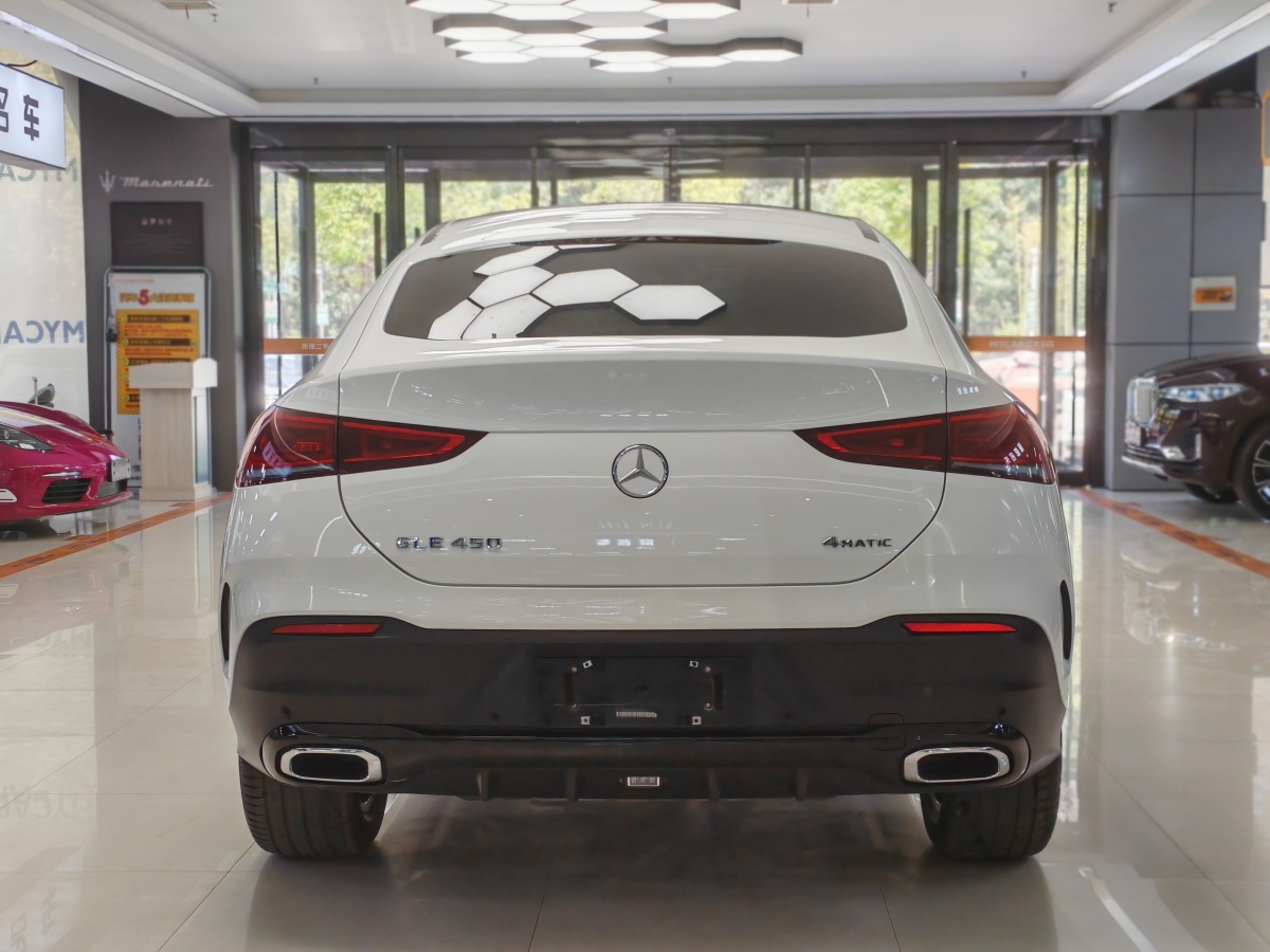 奔馳 奔馳GLE轎跑  2020款 GLE 450 4MATIC 轎跑SUV 時(shí)尚型圖片