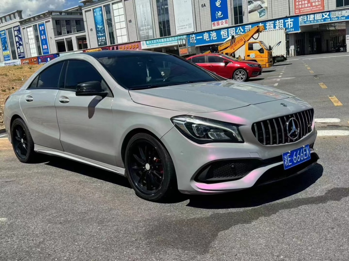 奔驰 奔驰GLA  2018款 GLA 260 4MATIC 运动型图片