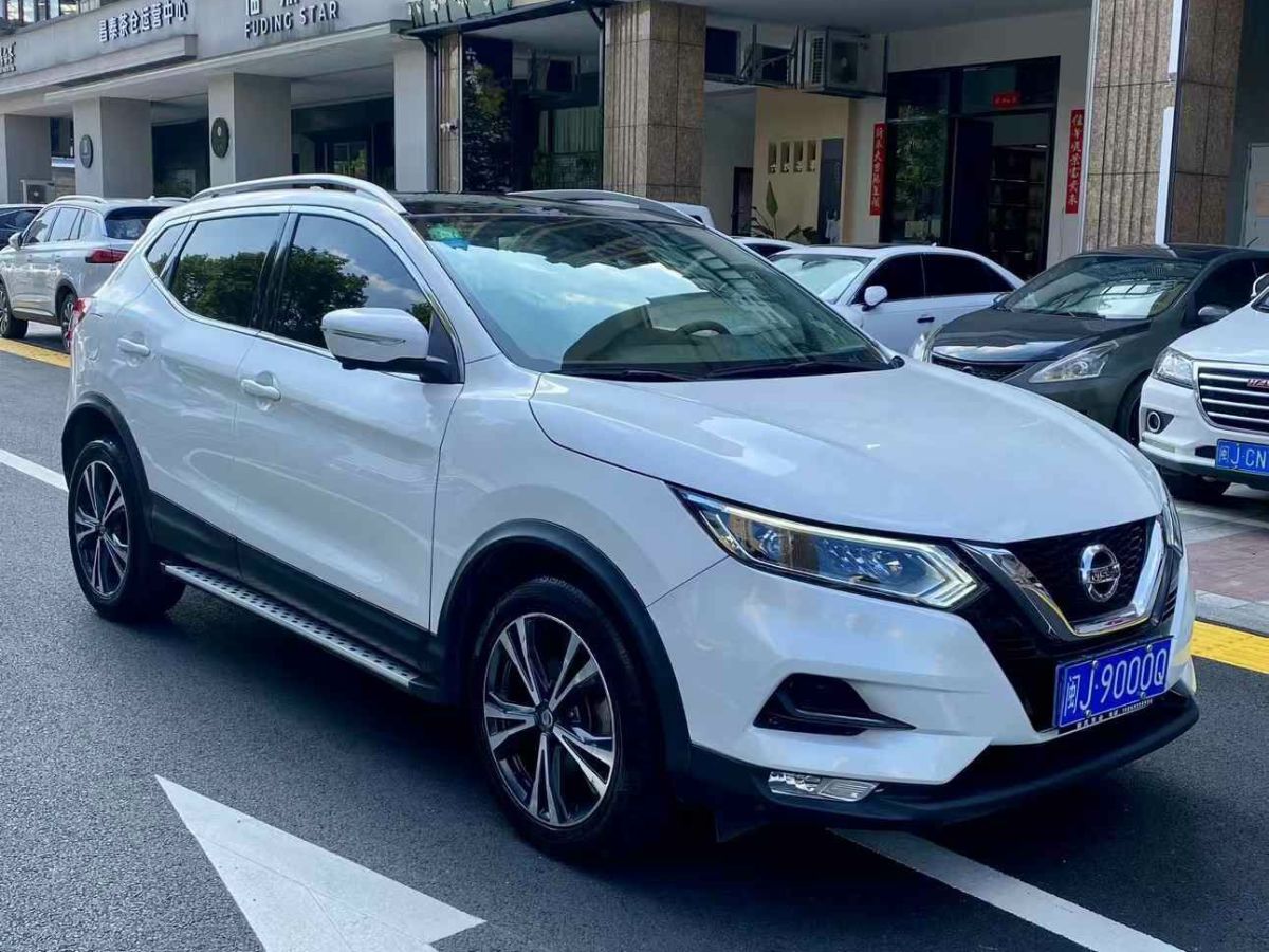 日產(chǎn) 逍客  2019款  2.0L CVT豪華版圖片