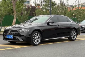 奔馳E級(jí) 奔馳 改款 E 300 L 運(yùn)動(dòng)時(shí)尚型