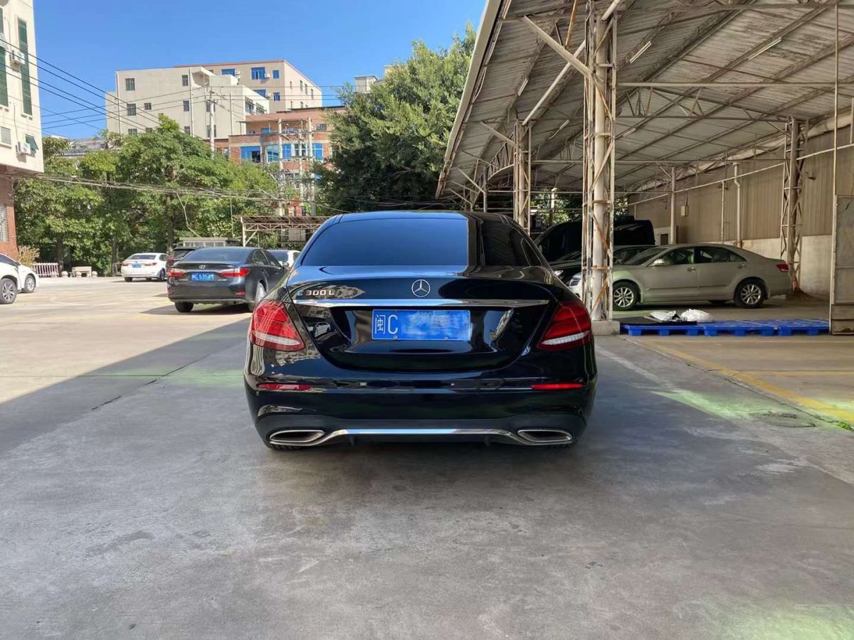 奔馳 奔馳e級 2019款 e 300 l 豪華型圖片