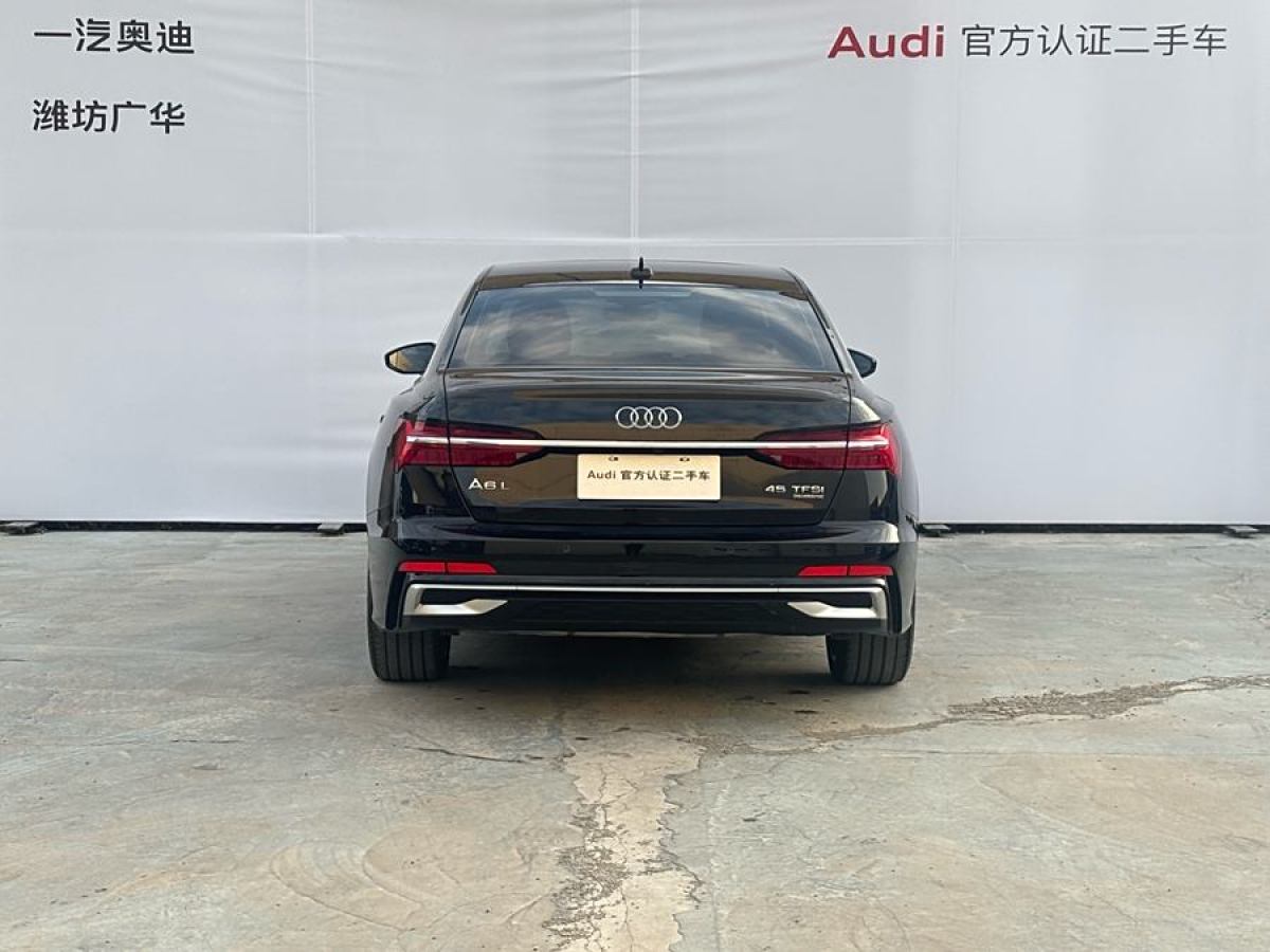 奧迪 奧迪A6L  2023款 改款 45 TFSI quattro 臻選動(dòng)感型圖片