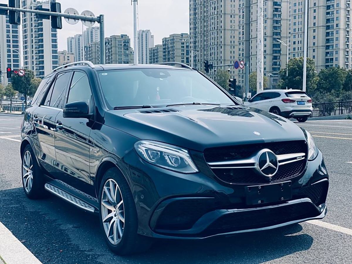 奔馳 奔馳GLE AMG  2015款 AMG GLE 63 4MATIC圖片