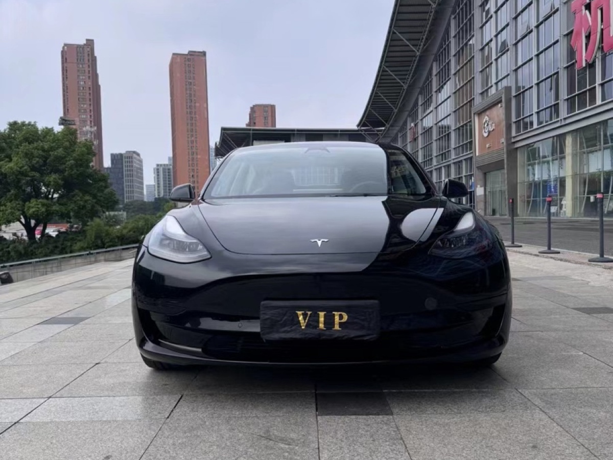 特斯拉 Model Y  2022款 后輪驅(qū)動版圖片