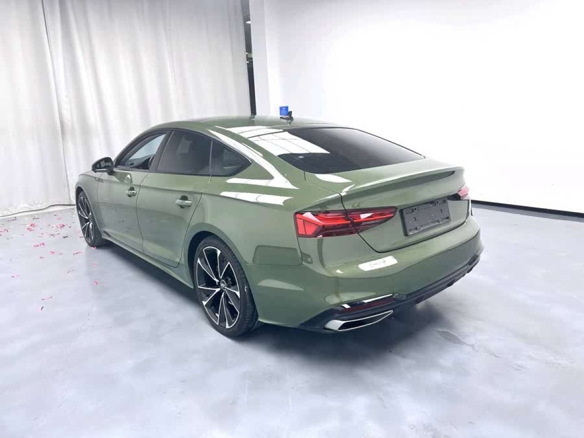 奧迪 奧迪A5  2023款 Sportback 40 TFSI 時(shí)尚動(dòng)感型圖片
