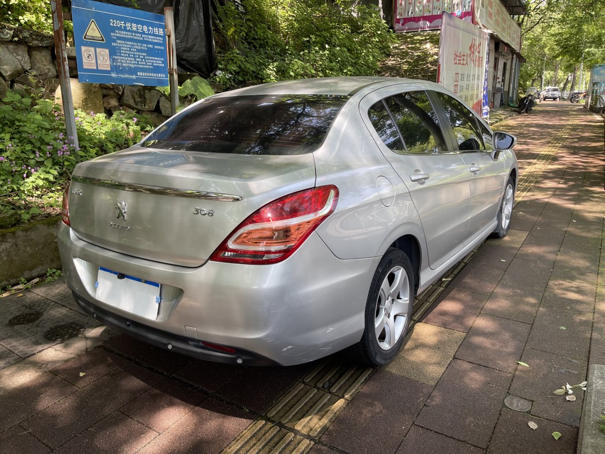 標致 308  2013款 1.6L 自動風(fēng)尚陳坤出色版圖片