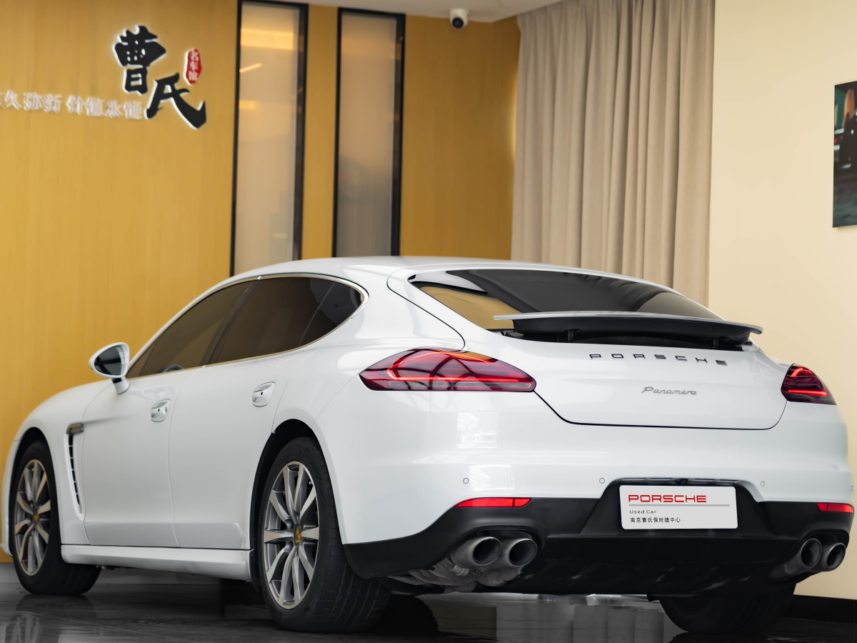 2016年6月保時(shí)捷 Panamera  2016款 Panamera Executive Edition 3.0T