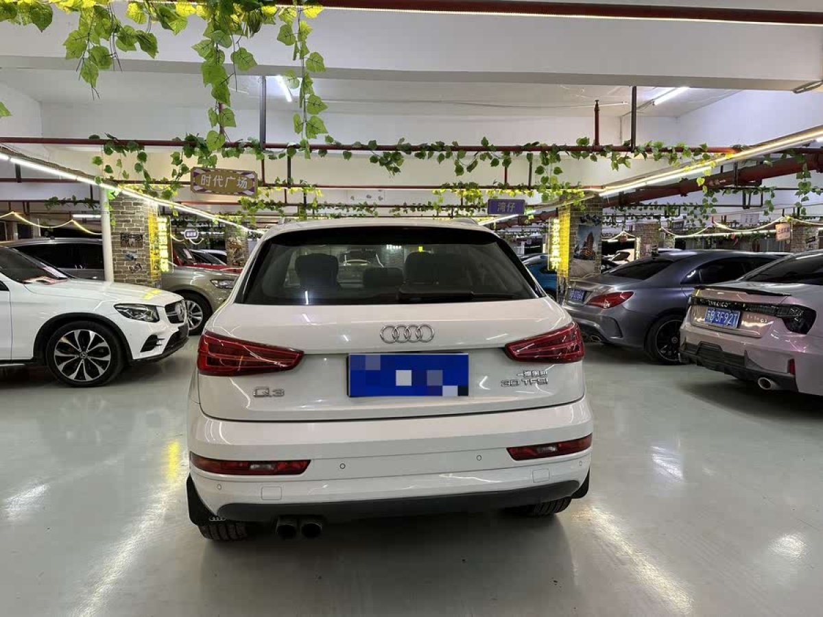 奧迪 奧迪Q3  2018款 30周年年型 30 TFSI 時(shí)尚型圖片