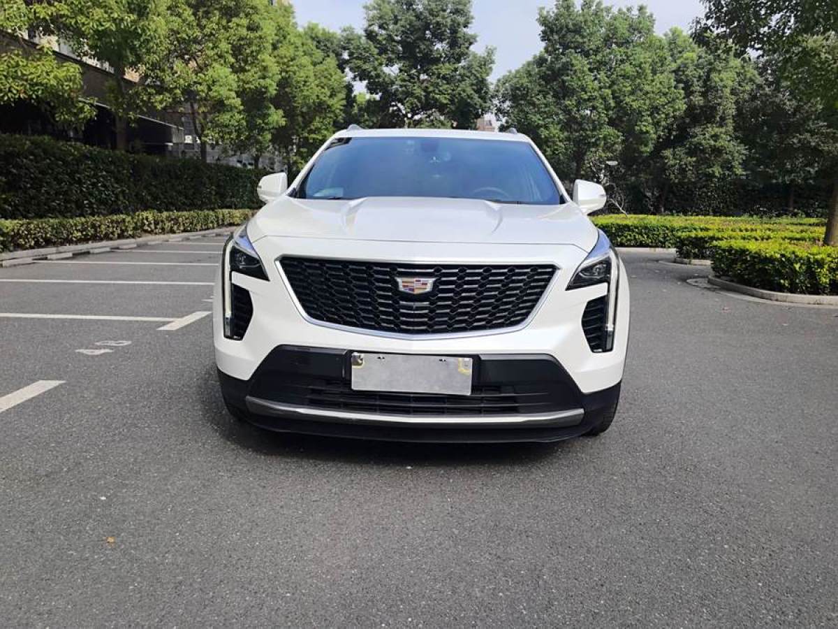 凱迪拉克 XT4  2018款 28T 兩驅(qū)領(lǐng)先型圖片