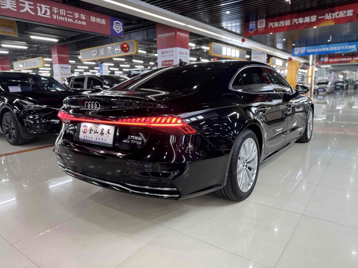 奧迪 奧迪A7L  2024款 45TFSI S-line 筑夢型 流晶套裝圖片