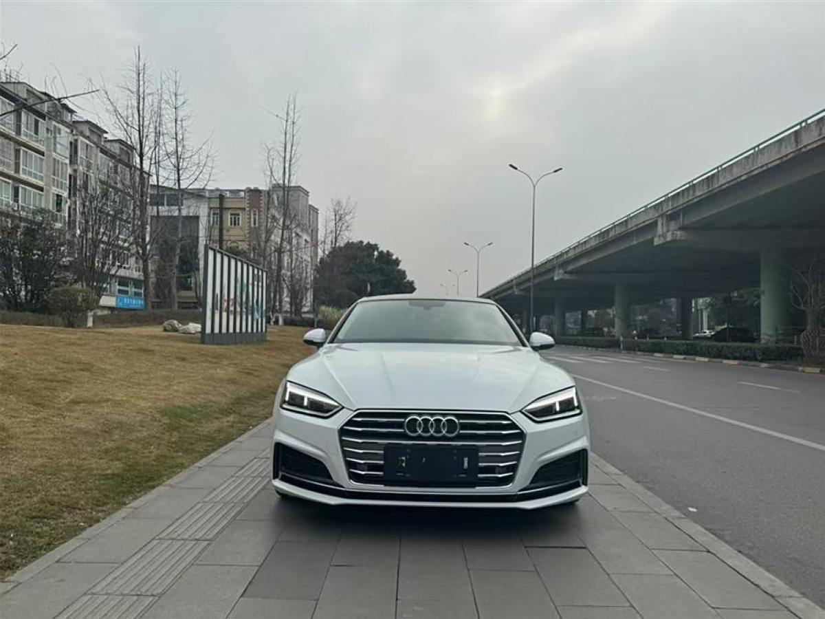 奧迪 奧迪A5  2017款 Sportback 40 TFSI 時尚型圖片