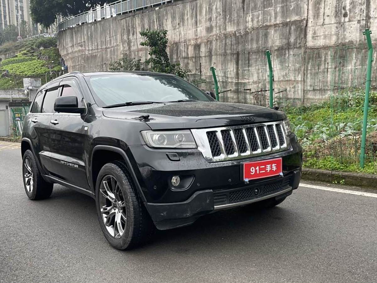 Jeep 大切諾基  2012款 3.6L 旗艦導航版圖片