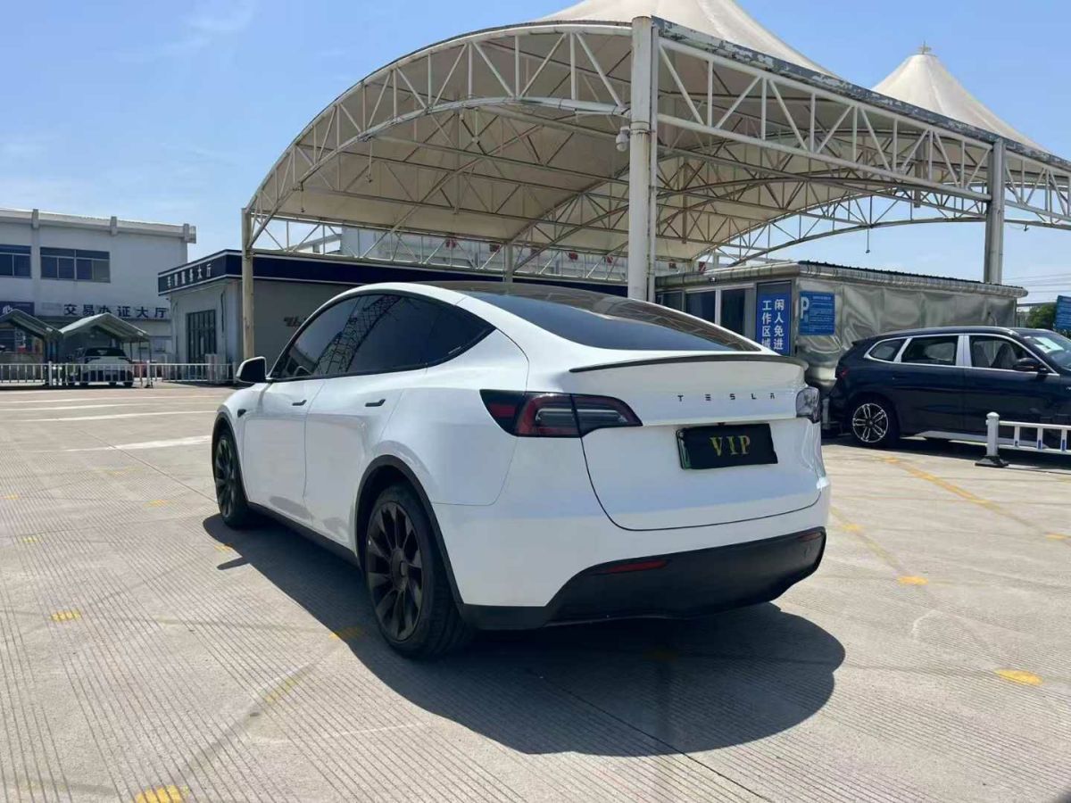 特斯拉 Model Y  2022款 后驅(qū)版圖片