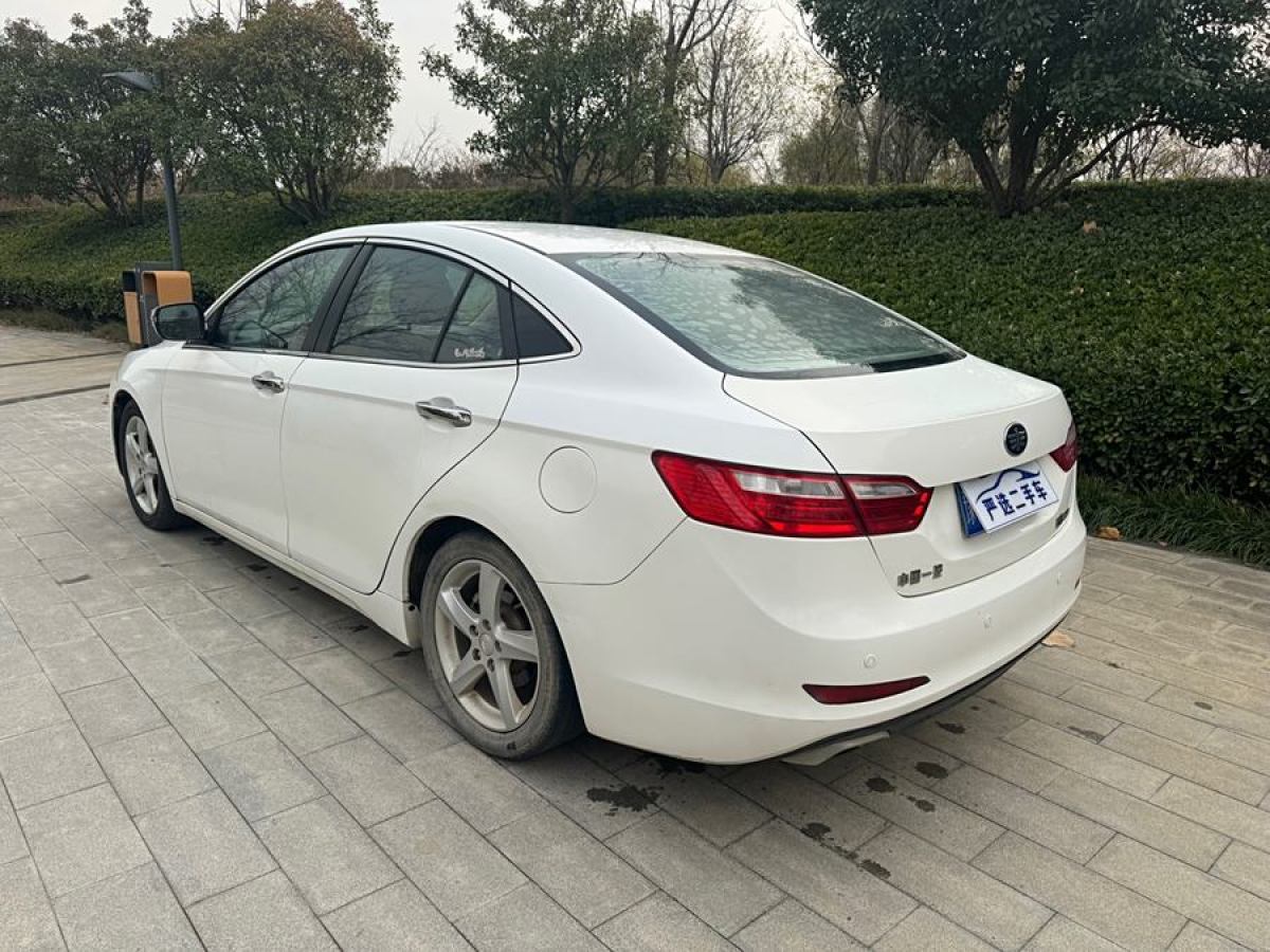 奔騰 B70  2014款 2.0L 自動(dòng)舒適型圖片