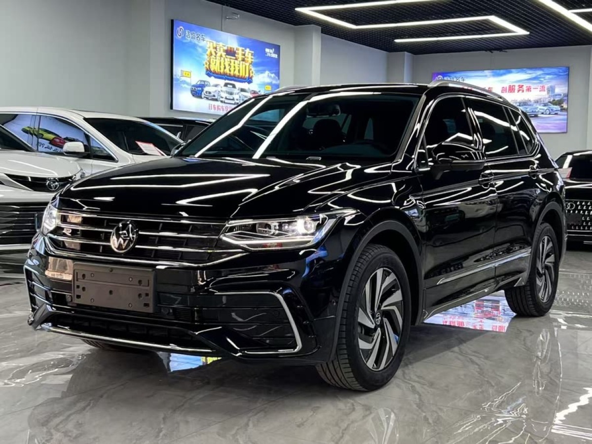 大眾 途觀L  2024款 出眾款 330TSI 自動(dòng)兩驅(qū)龍騰版圖片