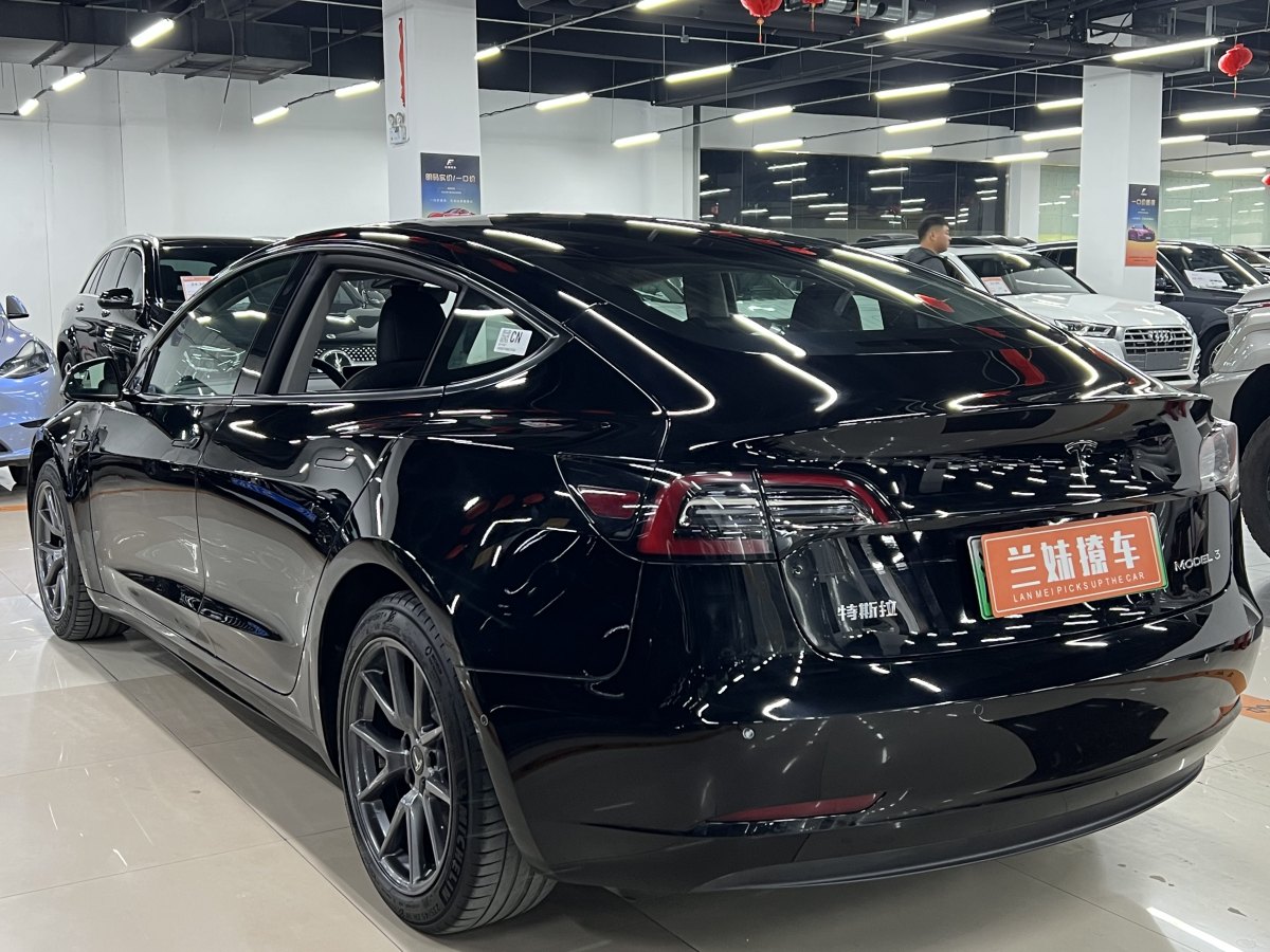 特斯拉 Model Y  2022款 改款 后輪驅(qū)動版圖片