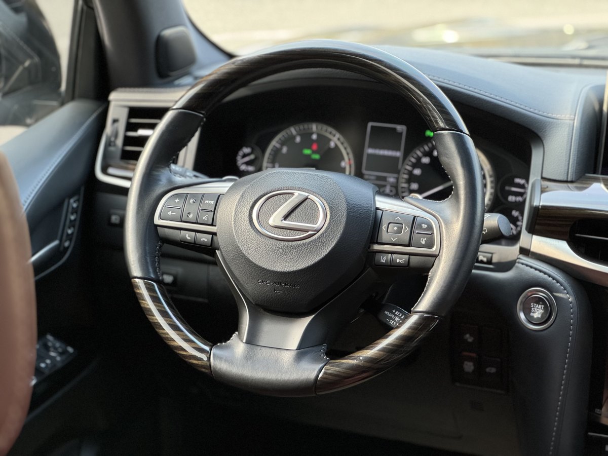 雷克薩斯 LX  2015款 LX570 中東版圖片