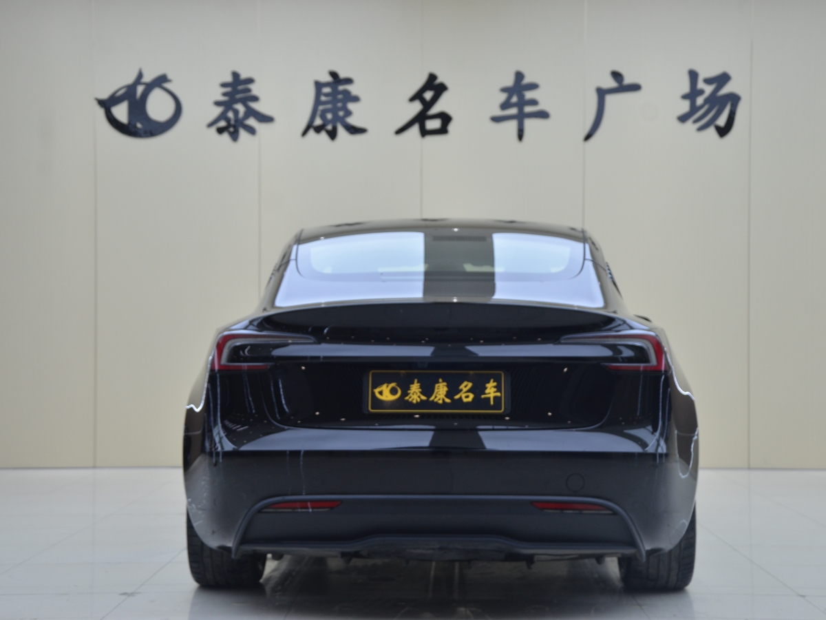 特斯拉 Model 3  2023款 煥新版 后輪驅(qū)動(dòng)圖片