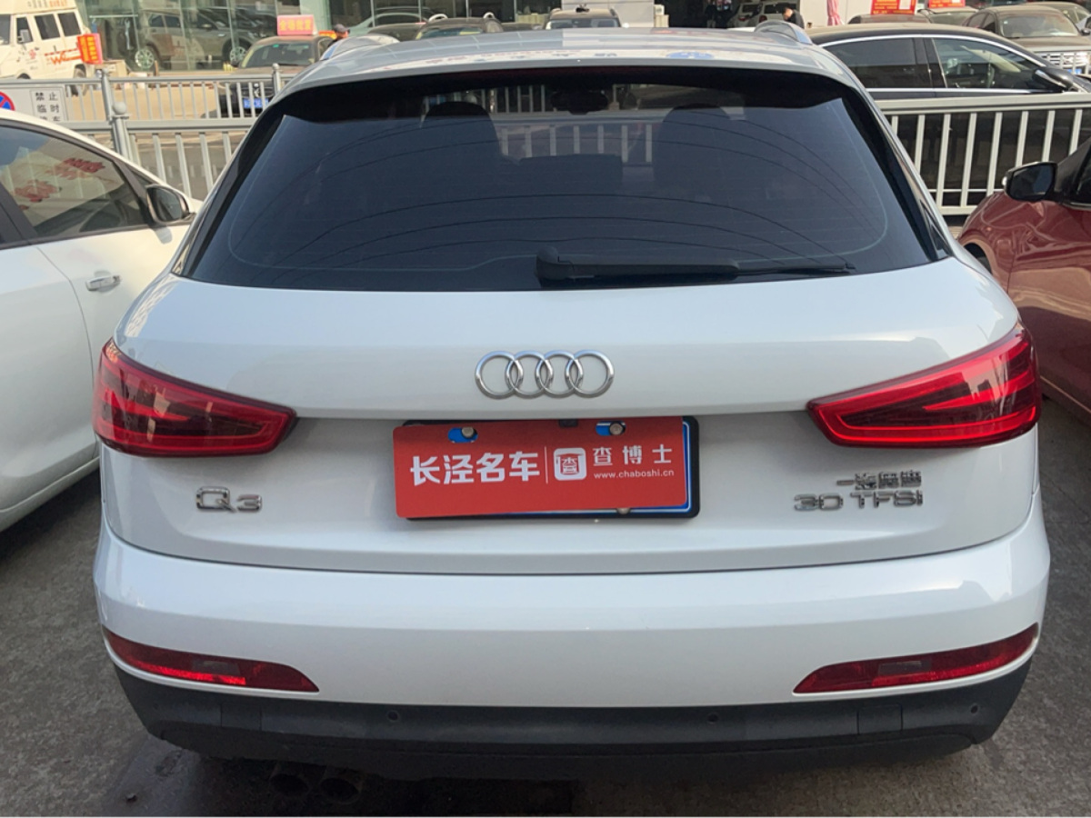 奥迪 奥迪Q3  2015款 30 TFSI 进取型图片