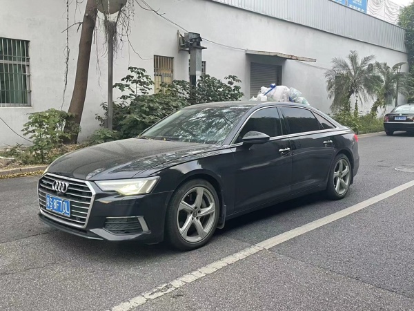 奥迪 奥迪A6L  2019款 55 TFSI quattro 尊享致雅型