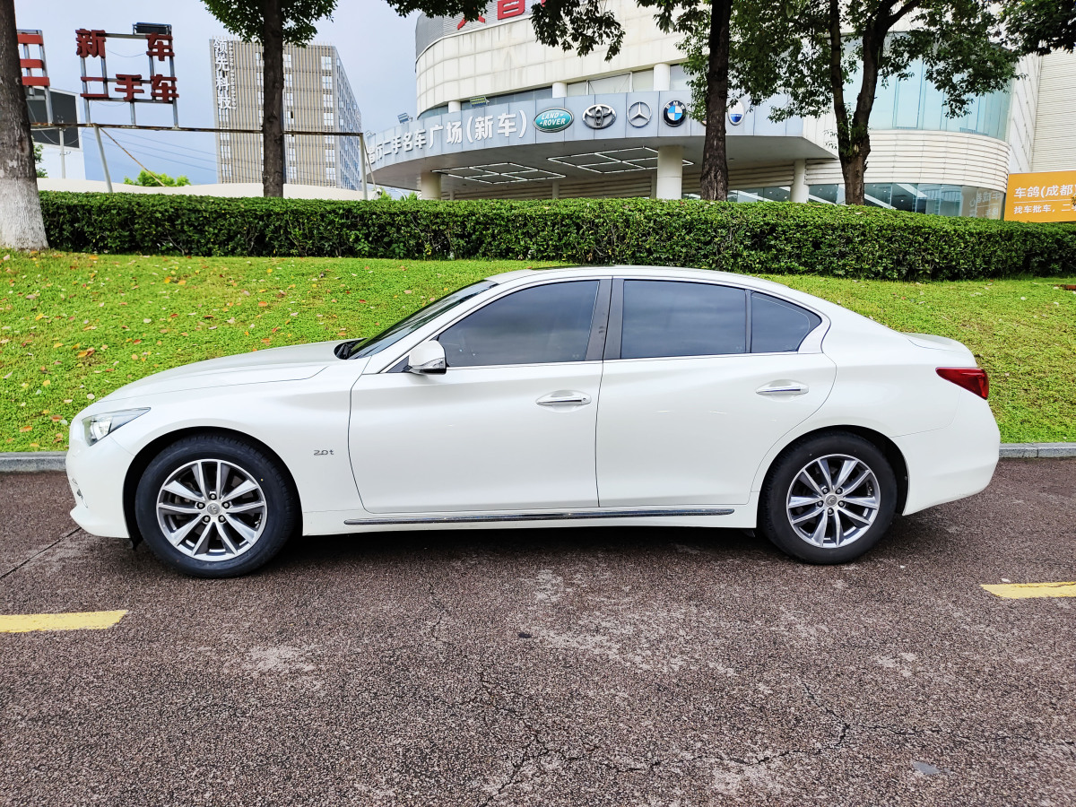 英菲尼迪 Q50L  2015款 2.0T 悅享版圖片