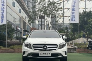 奔驰GLA 奔驰 GLA 200 动感型