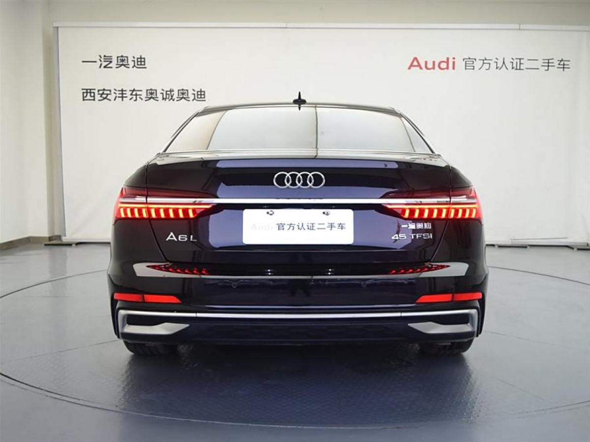 奧迪 奧迪A6L  2023款 改款 45 TFSI 臻選動感型圖片