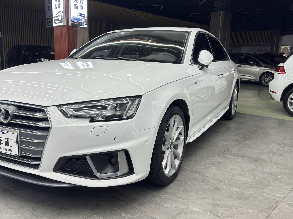 2019年1月奧迪 奧迪A4L  2019款 40 TFSI 時尚型 國VI