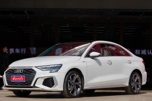 奧迪A3 奧迪 A3L Limousine 35 TFSI 豪華運(yùn)動(dòng)型